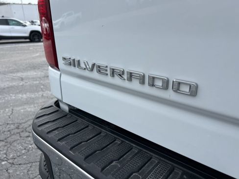 Used 2025 Chevrolet Silverado 2500 LT w/ Convenience Package AWD/4WD image 14