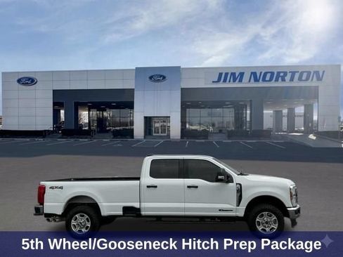 Used 2026 Ford F350 XLT AWD/4WD image 3