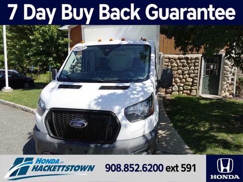 Used 2022 Ford Transit 350 DRW RWD image 1