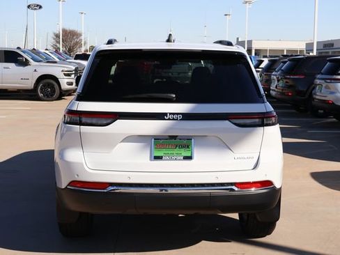 New 2026 Jeep Grand Cherokee Laredo X RWD image 6