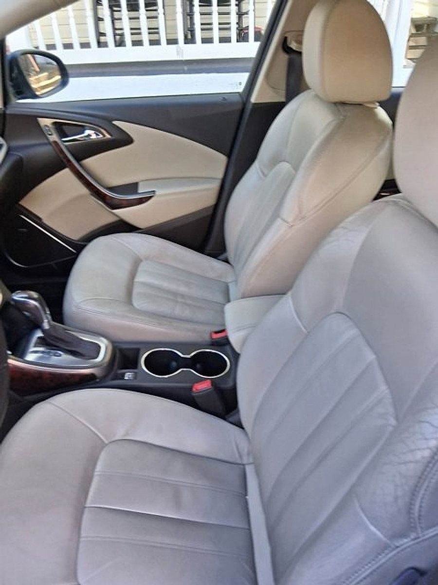 Used 2016 Buick Verano Leather w/ Experience Buick Package FWD image 2
