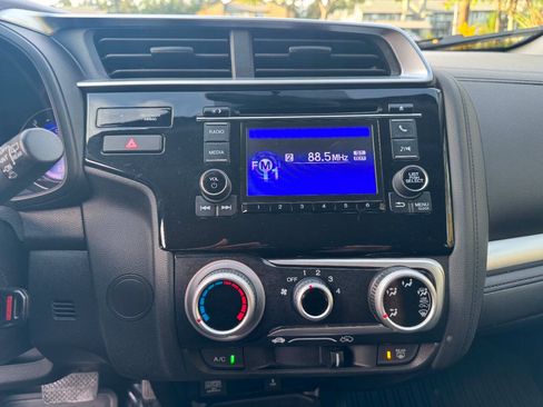 Used 2020 Honda Fit LX image 21