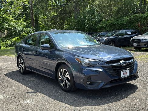 Certified 2025 Subaru Legacy Premium AWD/4WD image 3