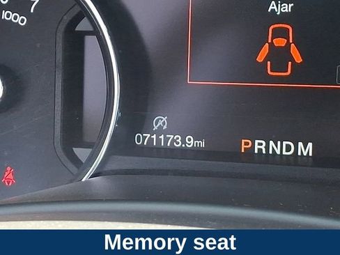 Used 2019 Ford Expedition Limited w/ Equipment Group 302A AWD/4WD image 6