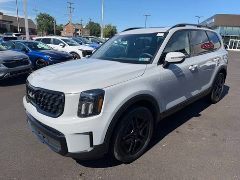 Certified 2024 Kia Telluride EX X-Line AWD/4WD image 3