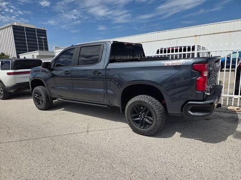 Used 2021 Chevrolet Silverado 1500 LT Trail Boss w/ Convenience Package II AWD/4WD image 6