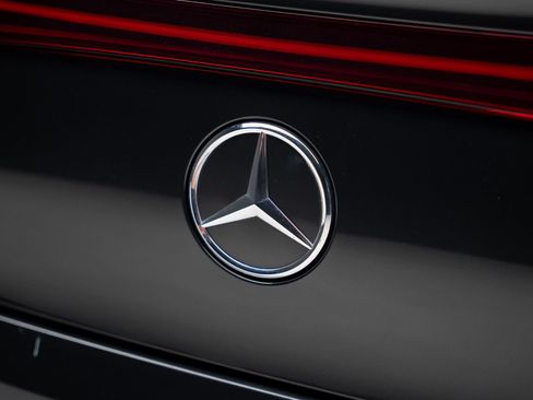 Used 2023 Mercedes-Benz EQE 350+ Sedan image 31