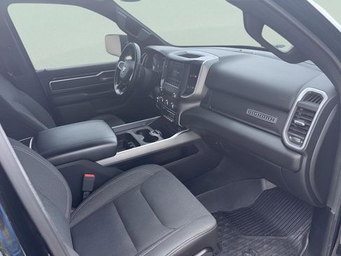 Used 2019 RAM 1500 Big Horn AWD/4WD image 36