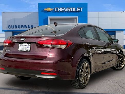 Used 2017 Kia Forte LX FWD image 4