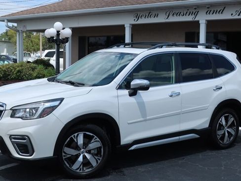 Used 2019 Subaru Forester Touring AWD/4WD image 10