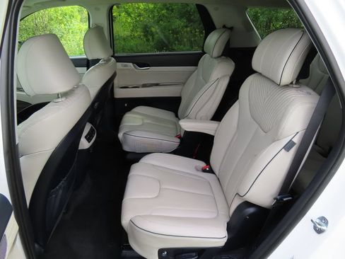 Used 2024 Hyundai Palisade Calligraphy AWD/4WD image 33