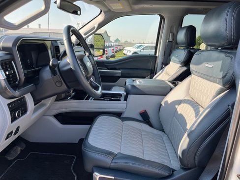 Used 2024 Ford F350 Limited w/ FX4 Off-Road Package image 9