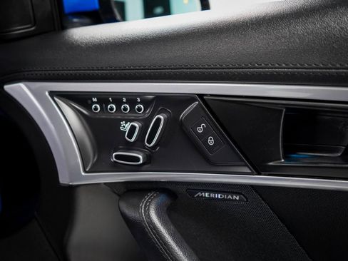 Used 2020 Jaguar F-TYPE Coupe RWD image 16