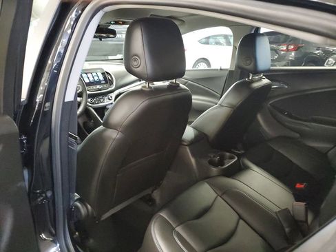 Used 2018 Chevrolet Volt LT w/ LT Driver Confidence Package image 13