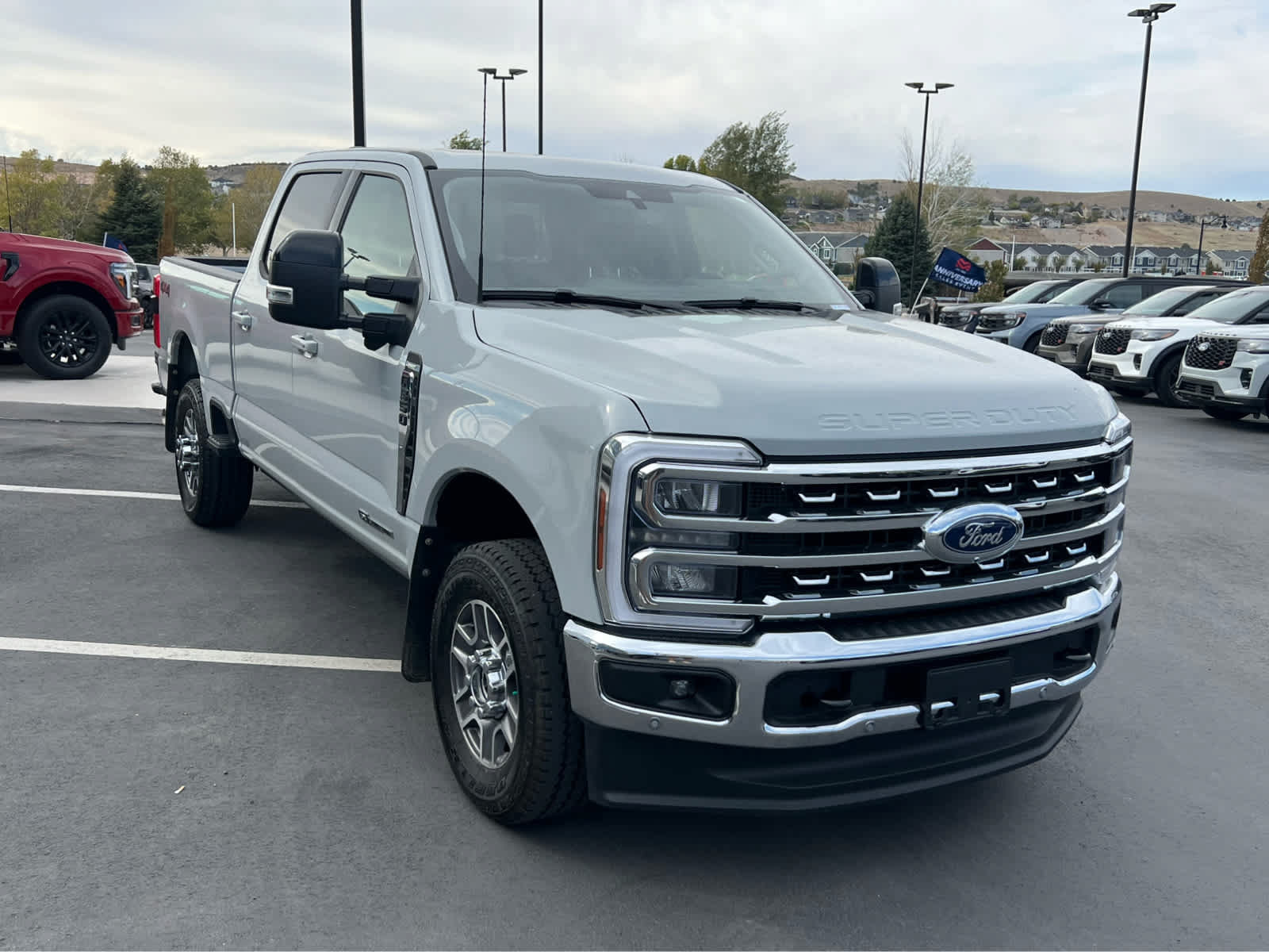 Used 2026 Ford F350 Lariat w/ Lariat Ultimate Package AWD/4WD image 4