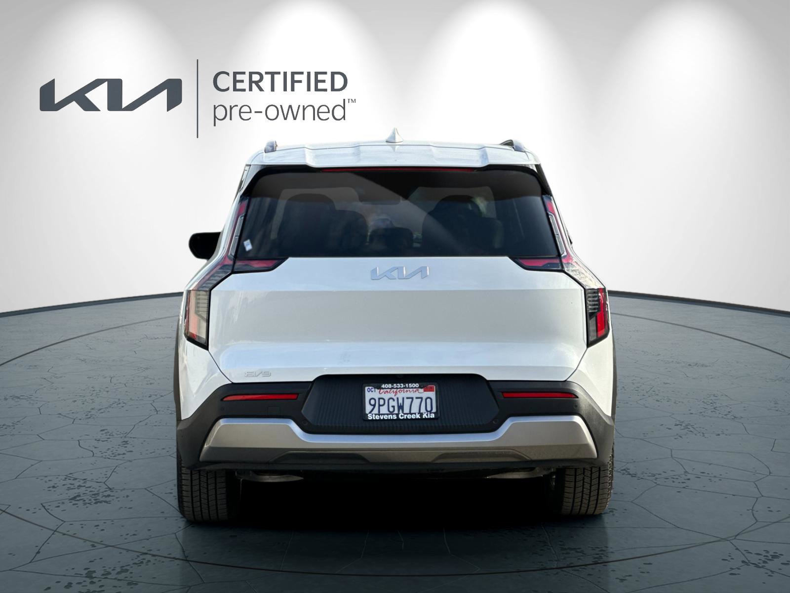 Certified 2024 Kia EV9 Wind AWD/4WD image 5