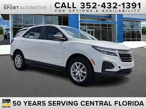 Certified 2024 Chevrolet Equinox LS w/ Driver Confidence II Package FWD image 1