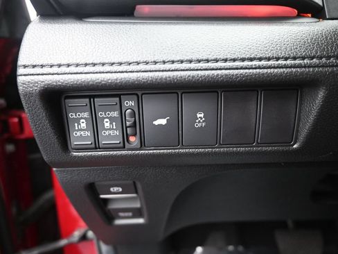 Used 2025 Honda Odyssey Sport-L image 21