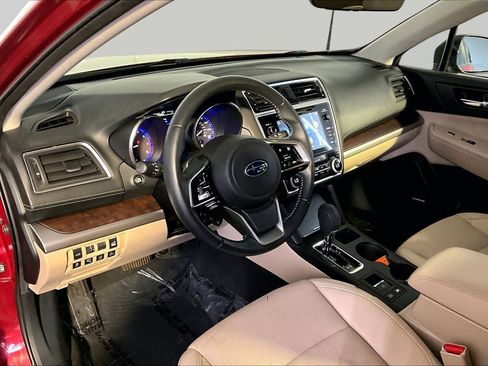 Used 2019 Subaru Outback 3.6R Limited AWD/4WD image 18