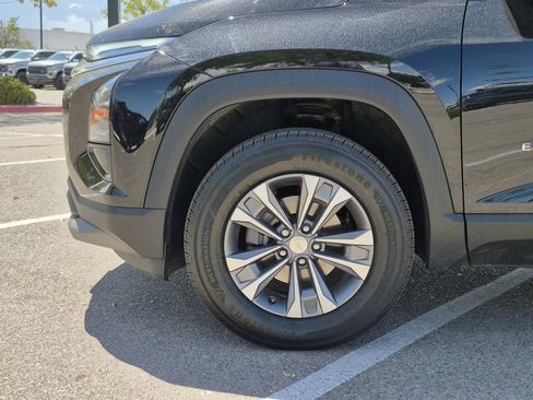Certified 2026 Chevrolet Equinox LT FWD image 8