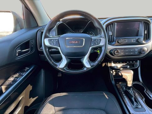 Used 2019 GMC Canyon SLE w/ Driver Alert Package image 5