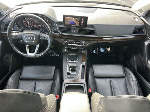 Used 2018 Audi Q5 2.0T Premium Plus w/ Premium Plus Package image 10