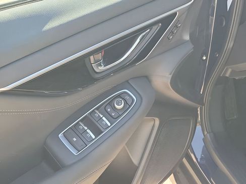 Used 2025 Subaru Outback Touring XT w/ Popular Package #2 image 43