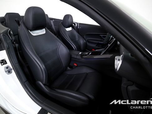 Used 2022 Mercedes-Benz SL 63 AMG AMG SL 63 w/ Driver Assistance Package image 22