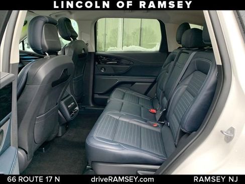 Used 2024 Lincoln Nautilus Reserve w/ Equipment Group 202A image 21