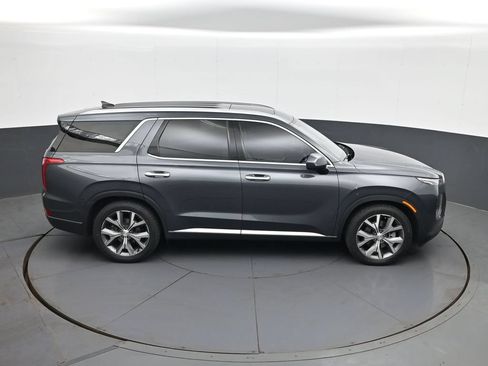 Used 2022 Hyundai Palisade SEL w/ Premium Package FWD image 17