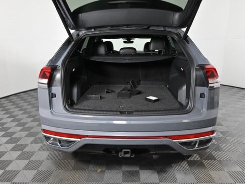 Certified 2022 Volkswagen Atlas Cross Sport SEL Premium R-Line image 12