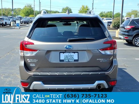 Used 2023 Subaru Forester Touring AWD/4WD image 32