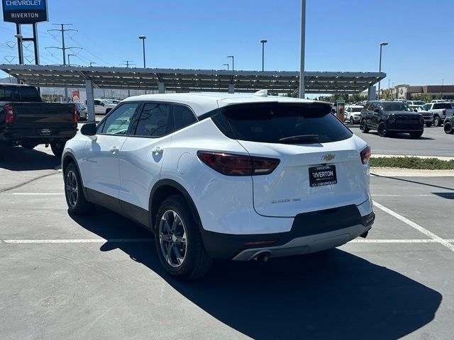 Certified 2025 Chevrolet Blazer LT AWD/4WD image 4