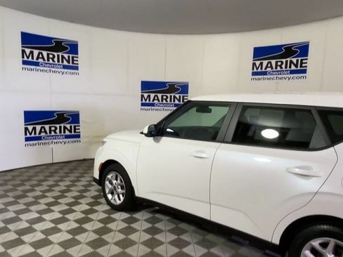 Used 2021 Kia Soul S FWD image 8