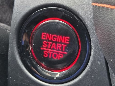 Used 2025 Honda HR-V Sport image 27