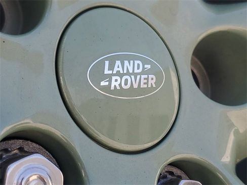 Used 2023 Land Rover Defender 110 75th Limited Edition image 9