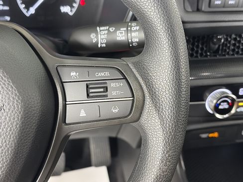 Used 2025 Honda CR-V LX image 27