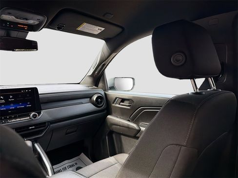 Used 2024 Chevrolet Colorado Trail Boss w/ Advanced Trailering Package image 22