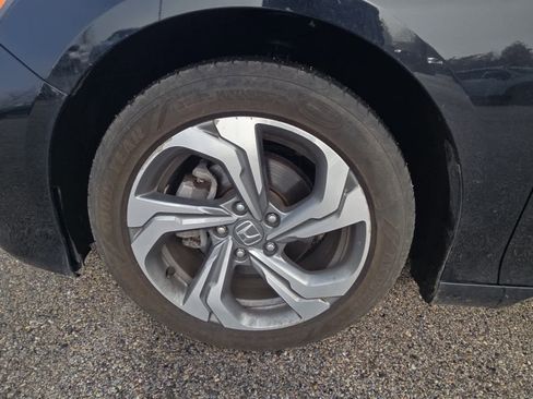 Used 2019 Honda Accord EX-L image 9