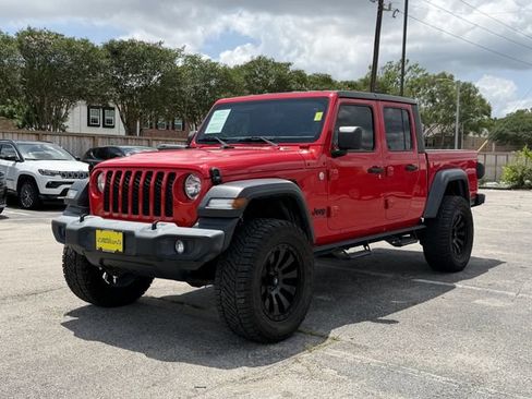 Used 2020 Jeep Gladiator Sport w/ Quick Order Package 24S AWD/4WD image 4