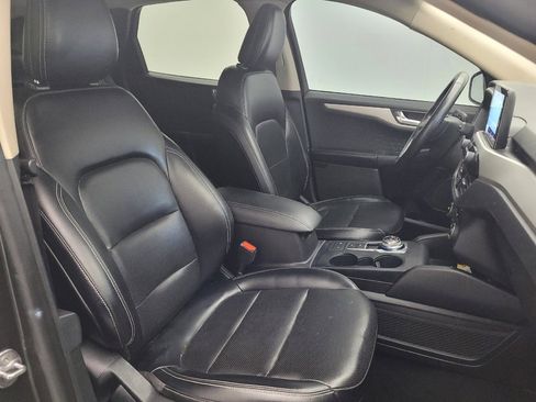 Used 2020 Ford Escape SEL image 21