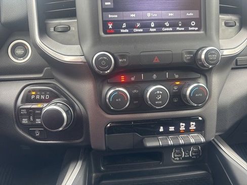 Used 2021 RAM 1500 Big Horn image 15