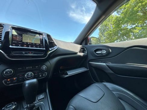 Used 2019 Jeep Cherokee High Altitude AWD/4WD image 68
