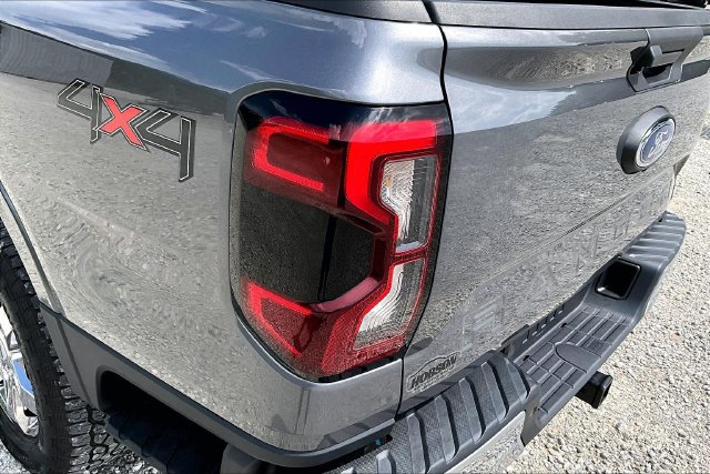 Used 2024 Ford Ranger Lariat w/ Advanced Towing Package AWD/4WD image 29