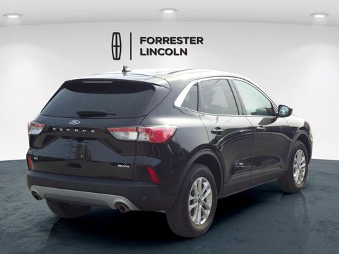 Used 2022 Ford Escape SE w/ Convenience Package image 3