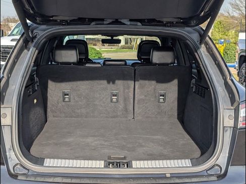 Used 2020 Lincoln Nautilus Reserve w/ Equipment Group 202A image 21