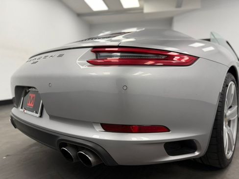 Used 2017 Porsche 911 UNAVAIL image 31