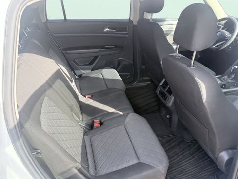 Used 2018 Volkswagen Atlas S image 25