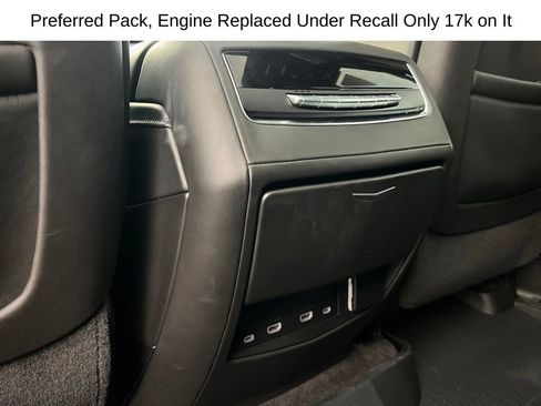 Used 2022 Cadillac Escalade ESV Sport Platinum w/ LPO, ONYX Package image 22