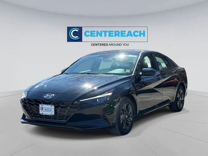 Used 2023 Hyundai Elantra SEL
